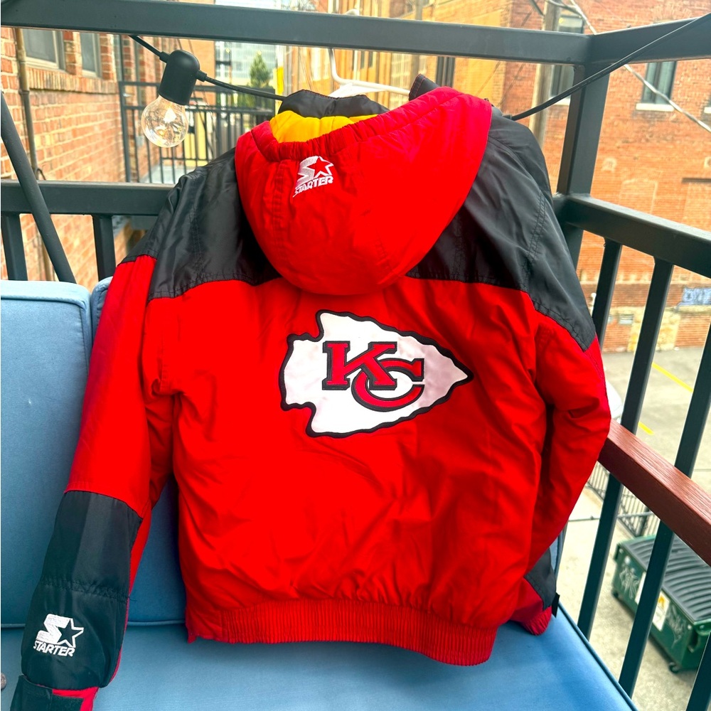 STARTER Red and Black KC Chiefs Jacket Pullover